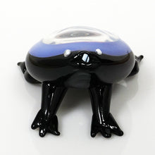 Load image into Gallery viewer, 4&quot; See-Though Frog Pipe - Purple

