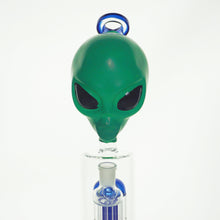 Load image into Gallery viewer, 11&quot; Pop Character Alien Water Pipe
