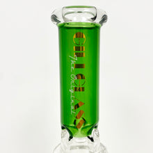 Load image into Gallery viewer, 12&quot; Gili Glass Ring Water Pipe - Green
