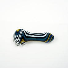 Load image into Gallery viewer, 3.25&quot; Cheech Dichro Madness Pipe
