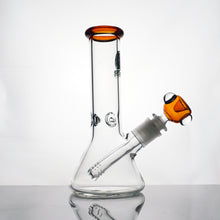 Load image into Gallery viewer, 8&quot; Encore Basic Beaker Water Pipe - Amber
