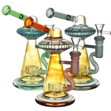 Load image into Gallery viewer, 8&quot; Take Me To Your Leader UFO Water Pipe - Gray
