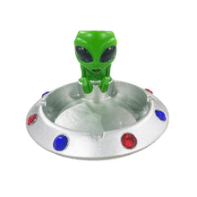 Load image into Gallery viewer, Alien UFO Ashtray
