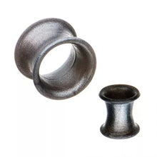 Load image into Gallery viewer, Gunmetal Gray Silicone Double Flare Plug - Single
