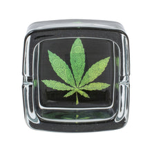 Load image into Gallery viewer, Leaf Design Ashtray - Green
