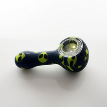 Load image into Gallery viewer, Silicone Alien Pipe
