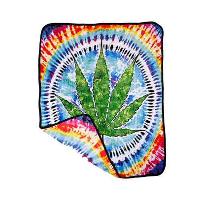 Tie-Dye Pot Leaf Fleece Throw Blanket